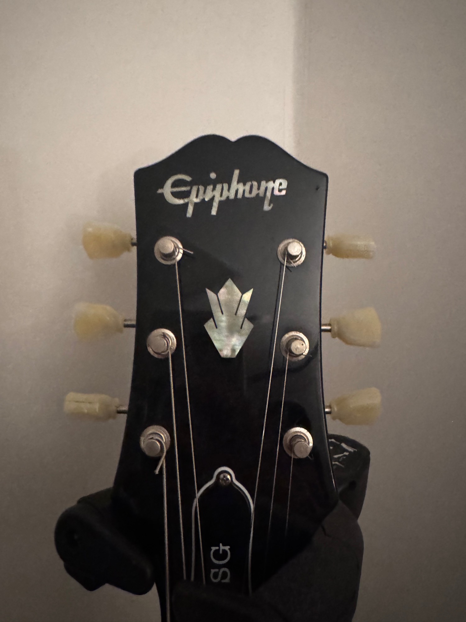 Epiphone-SG Standard-3