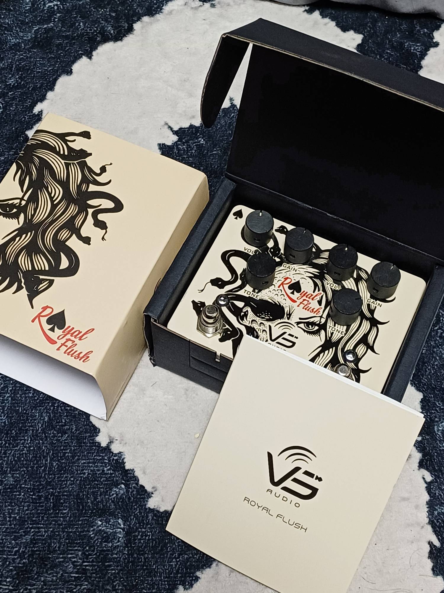 VS Audio-Royal Flush-4