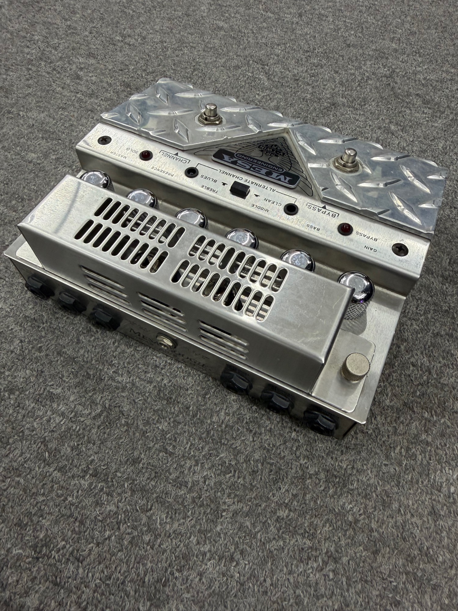 Mesa Boogie-V-Twin Preamp-2