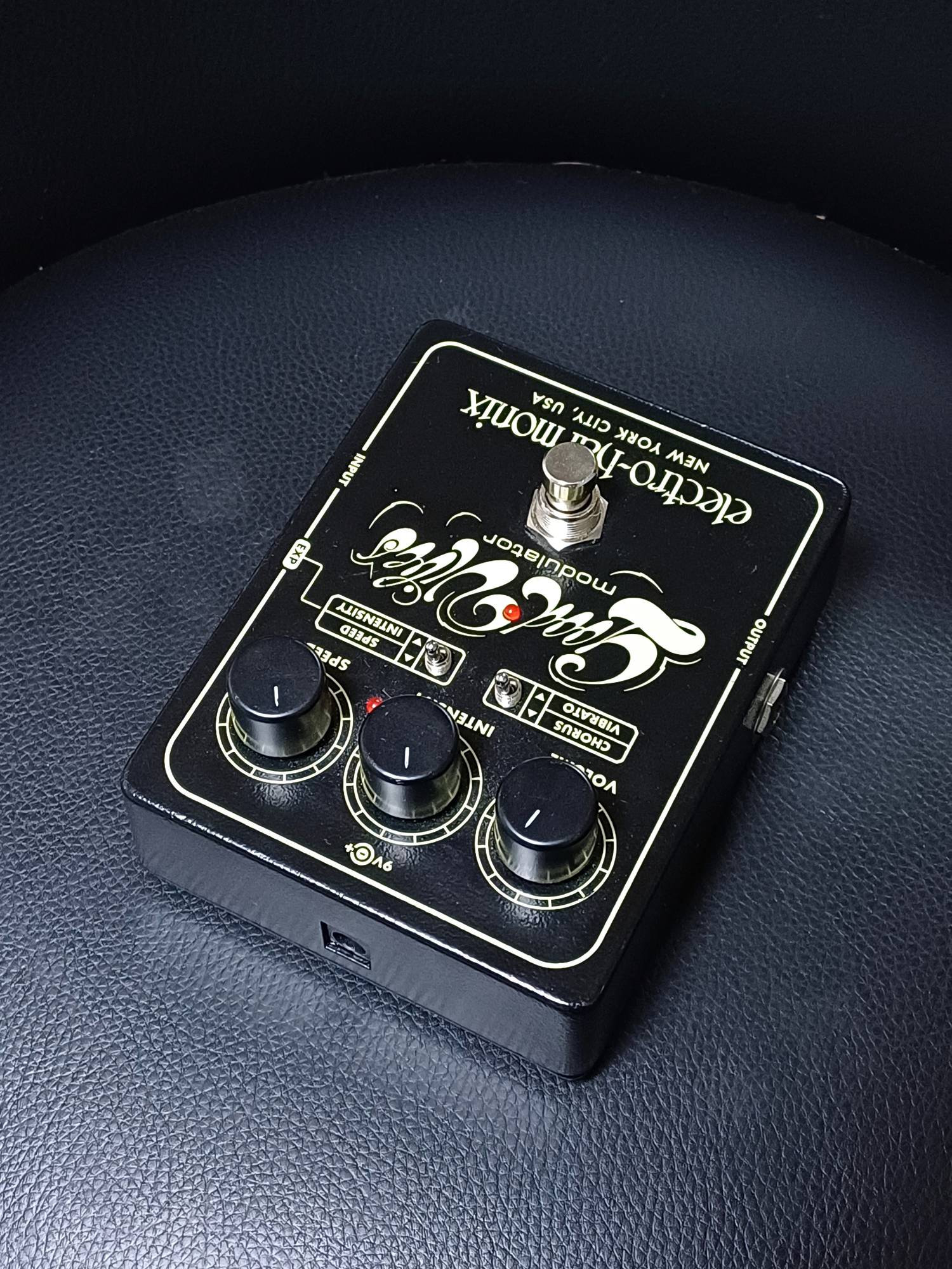 Electro-Harmonix-Good Vibes-2