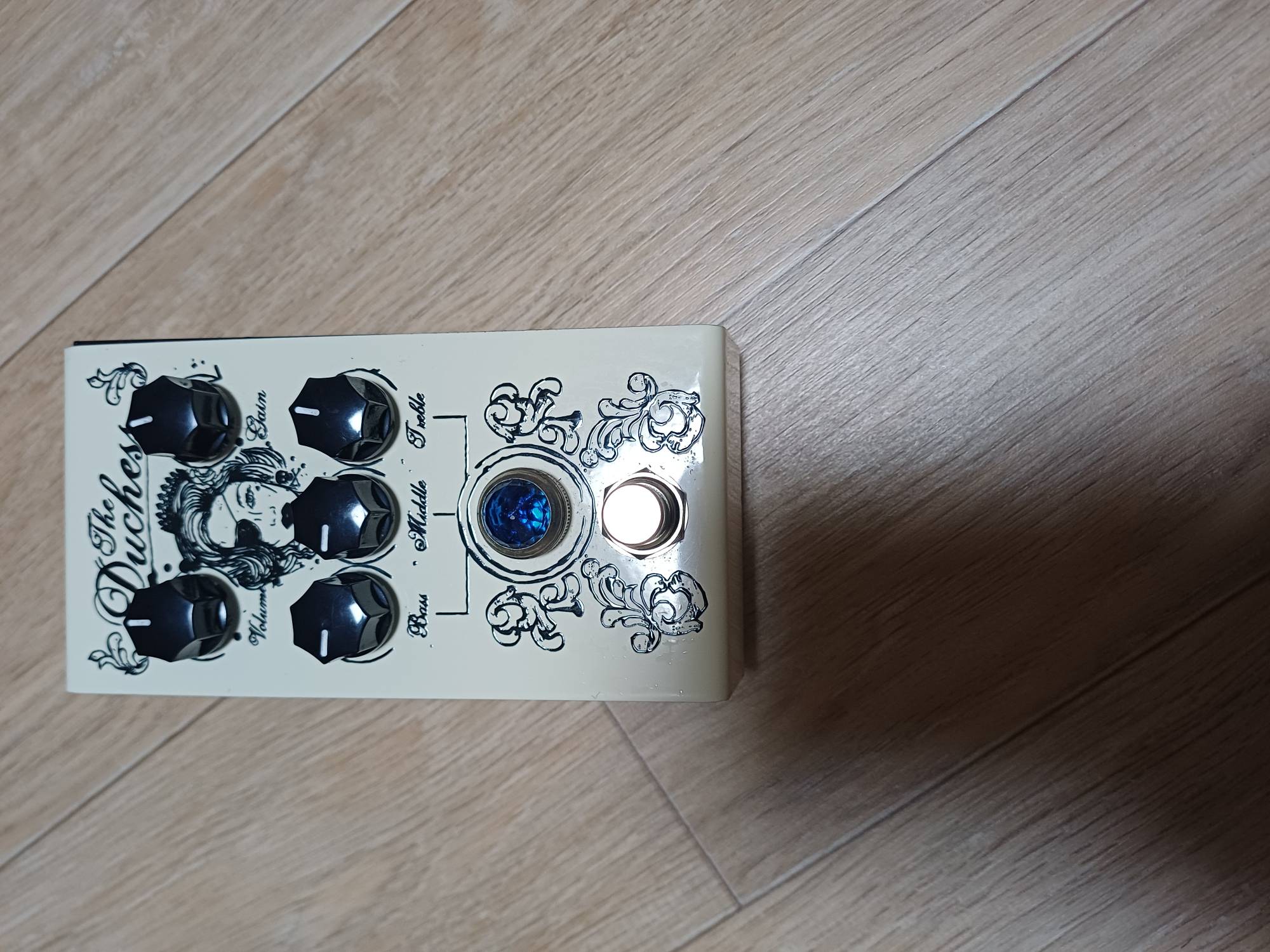 Victory Amps-V1 The Duchess-3