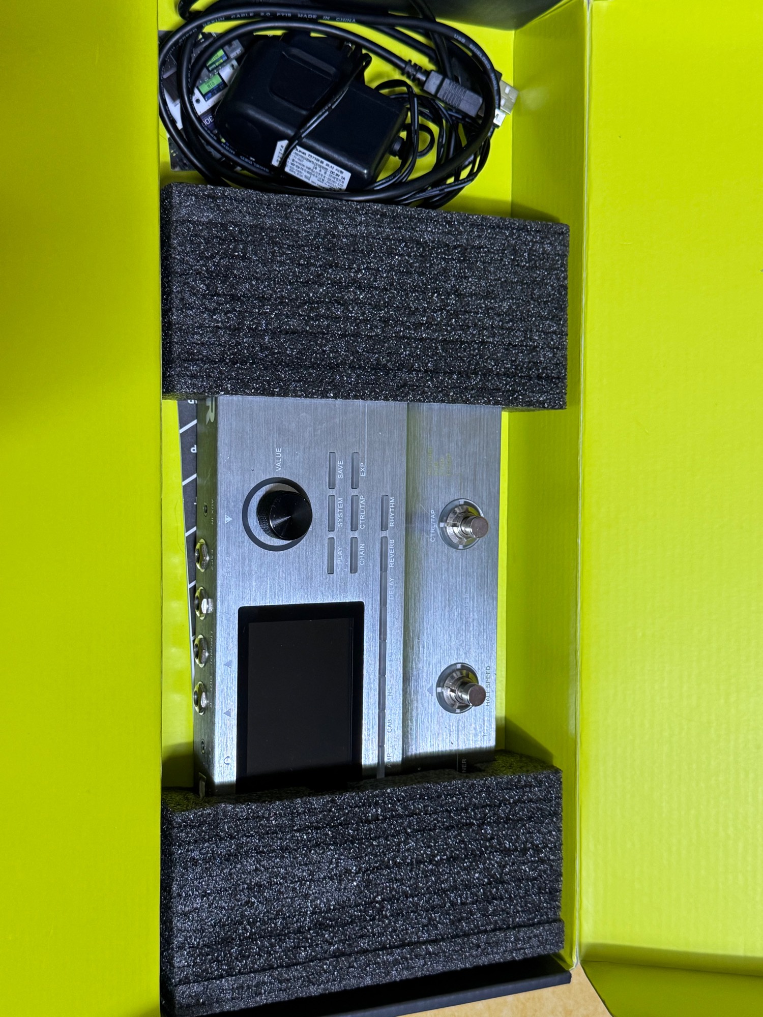 Mooer-GE200-2