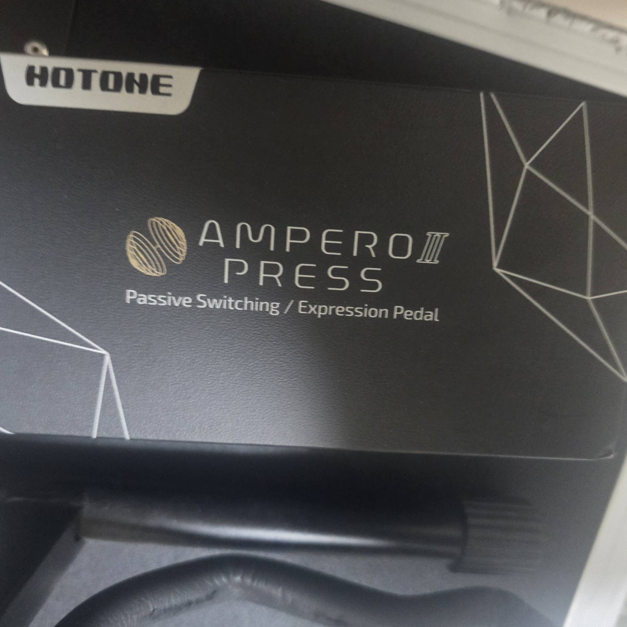 Hotone-Ampero-2