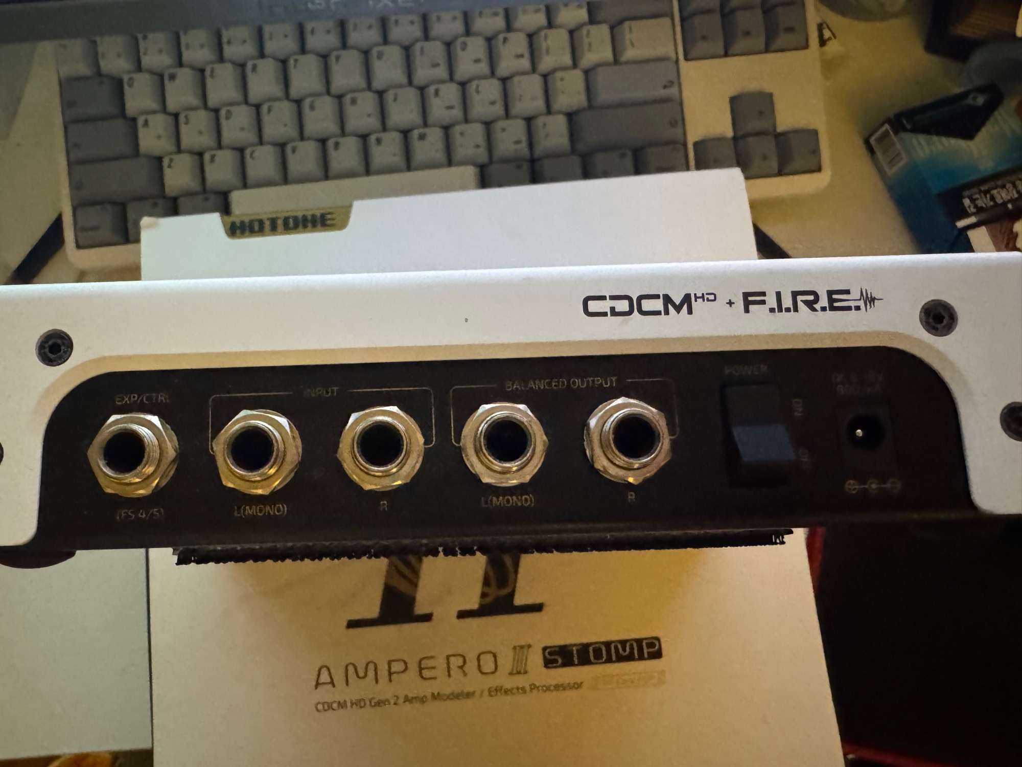 Hotone-Ampero II Stomp-3