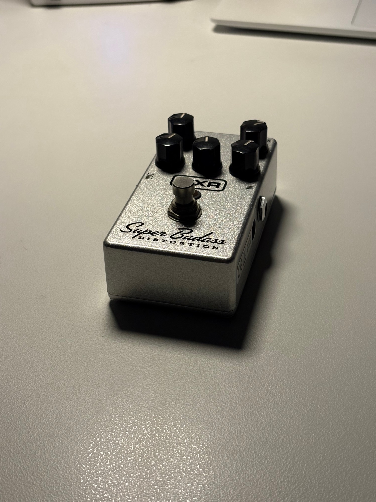 MXR-Super Badass Distortion-2